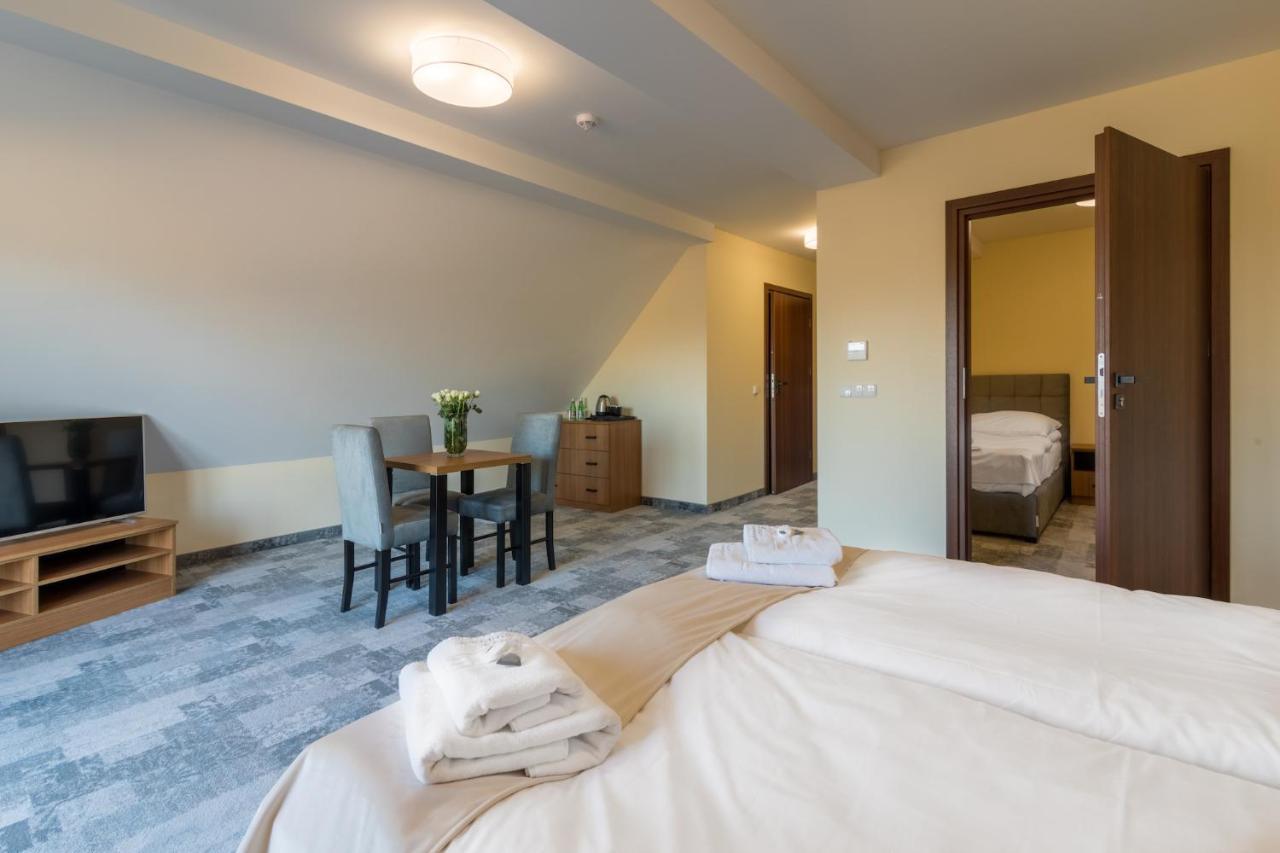 Hotel Perla Dunajca 차르니 두나예츠 외부 사진